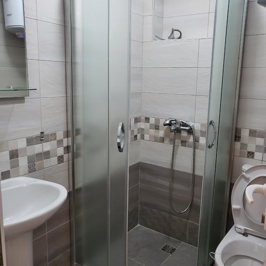 Apartmani Mia Sorajic Petrovac Exterior photo