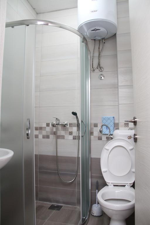 Apartmani Mia Sorajic Petrovac Exterior photo